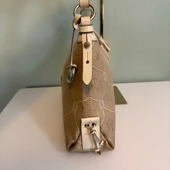 Dooney & Bourke Inc 1975 Shoulder Satchel Bag Tan Cream Leather Monogram Logo - Picture 4 of 15